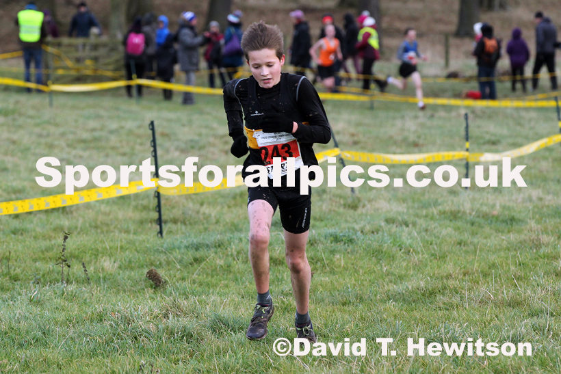 Boys under-15s cross country, 2019 North Eastern Cross Country Champs., Alnwick, Northumberland.  Photo: David T. Hewitson/Sports for All Pics